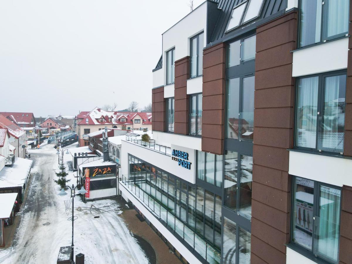 Amber Port Hotel ดาร์โลฟโก ภายนอก รูปภาพ