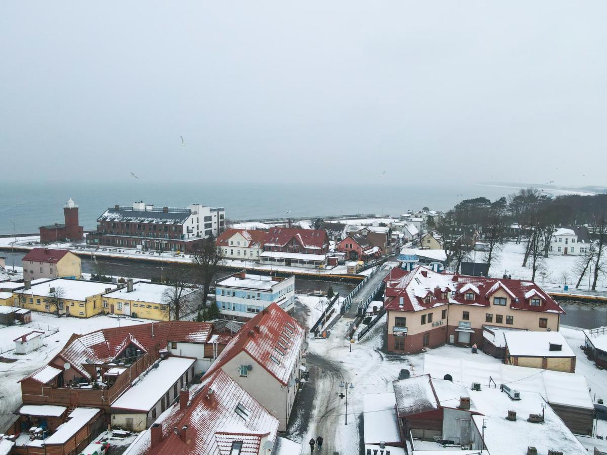 Amber Port Hotel ดาร์โลฟโก ภายนอก รูปภาพ
